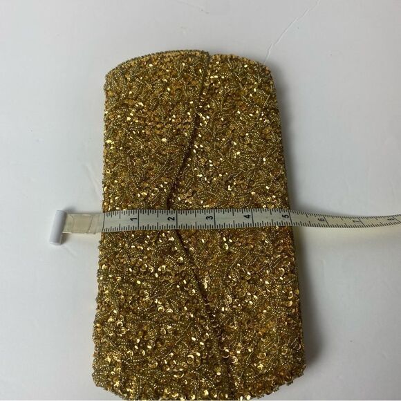 La Regale LTD Vintage Gold Bead and Sequin Clutch